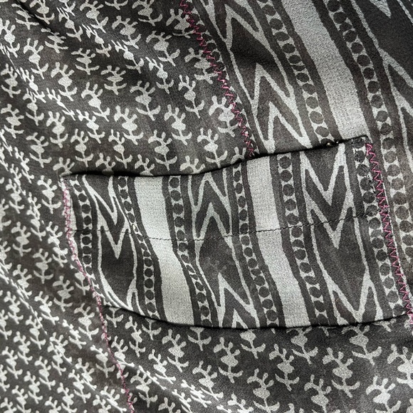 Free People Feather in the Wind Embellished Top - M - Picture 3 of 8